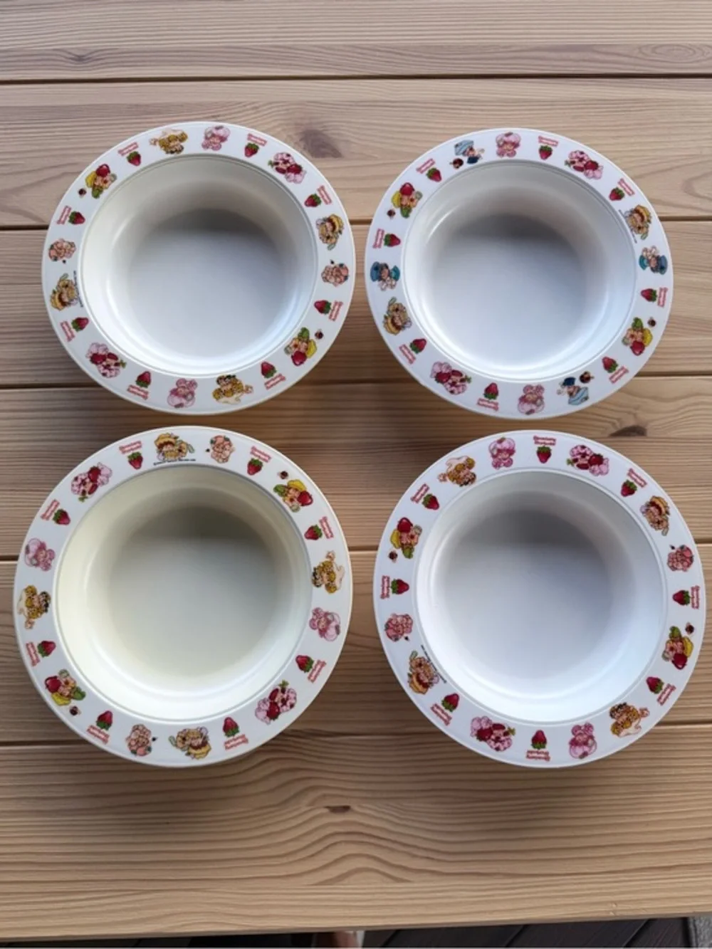 “Vintage 1982 Strawberry Shortcake SiLite Melamine Bowls Set of 4 – Rare Retro